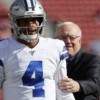 Jerry Jones is “squeezing and waiting for help” in negotiations pft1-63-e1565747883210.jpg